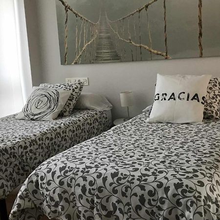 Apartamento Singular Deluxe Pamplona Eksteriør billede