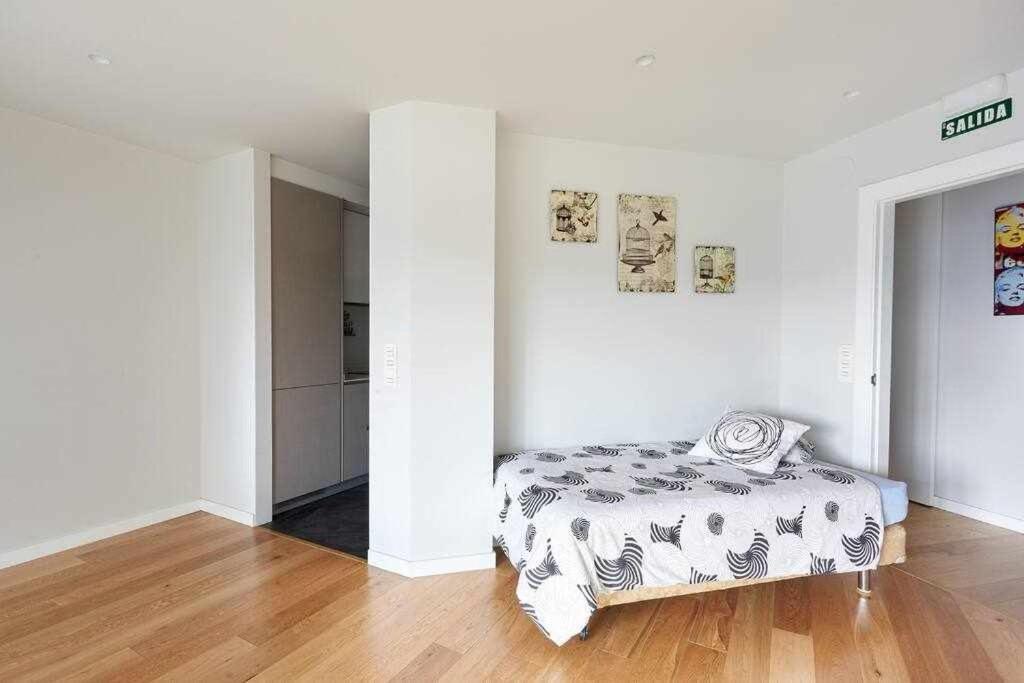 Apartamento Singular Deluxe Pamplona Eksteriør billede