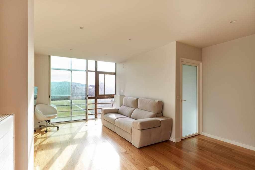Apartamento Singular Deluxe Pamplona Eksteriør billede