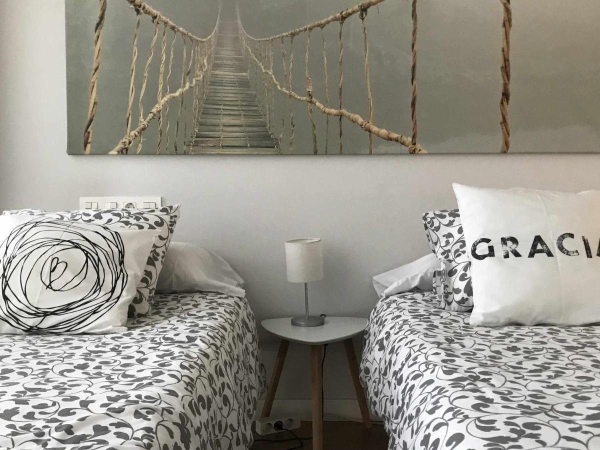 Apartamento Singular Deluxe Pamplona Eksteriør billede